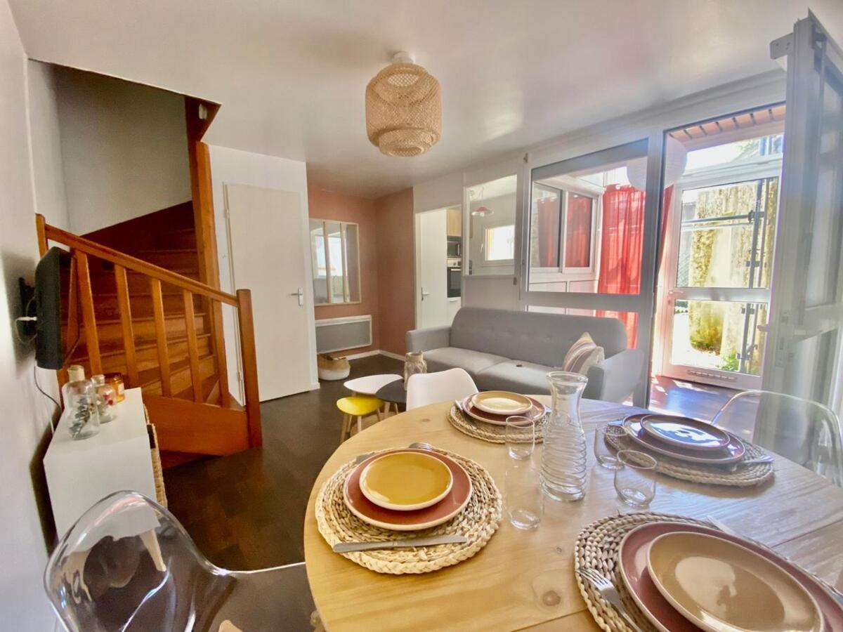 Le Carnot: City Centre With Parking Space Apartment Poitiers Ngoại thất bức ảnh