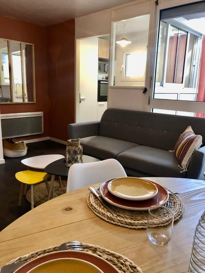 Le Carnot: City Centre With Parking Space Apartment Poitiers Ngoại thất bức ảnh